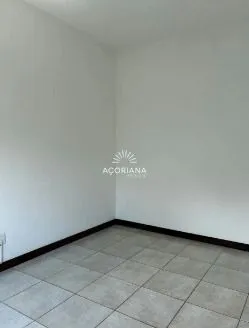 150 m² house with a grill on the balcony and a fireplace — photo 11