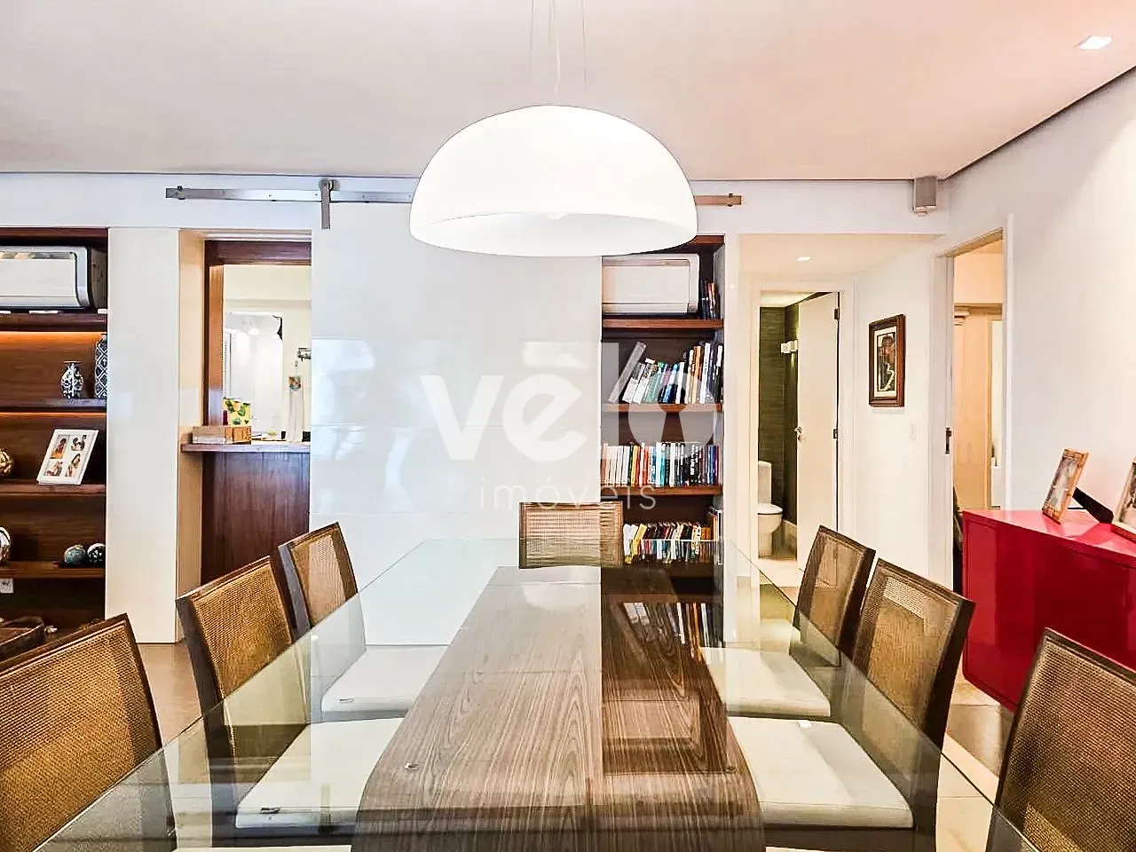 Furnished apartment with 4 bedrooms and 5 bathrooms — photo 7