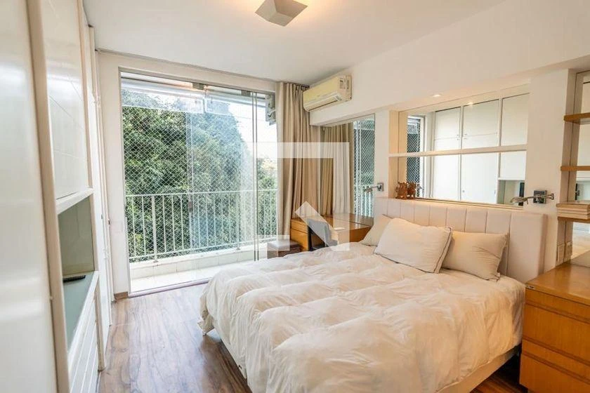 125 m² apartment with 4 bedrooms and two parking spaces — photo 34