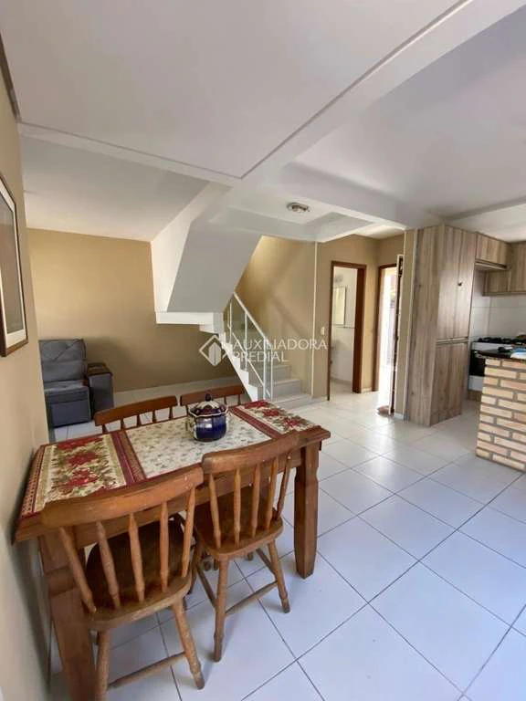 Casa com 3 quartos e cozinha americana — photo 3