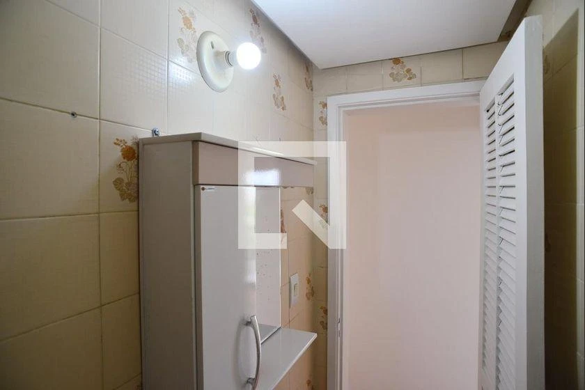 2 quartos e varanda envidraçada: apartamento de 66 m² — photo 3