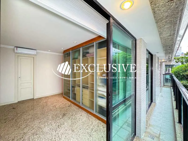 Apartamento residencial com 3 quartos e 5 banheiros — photo 18
