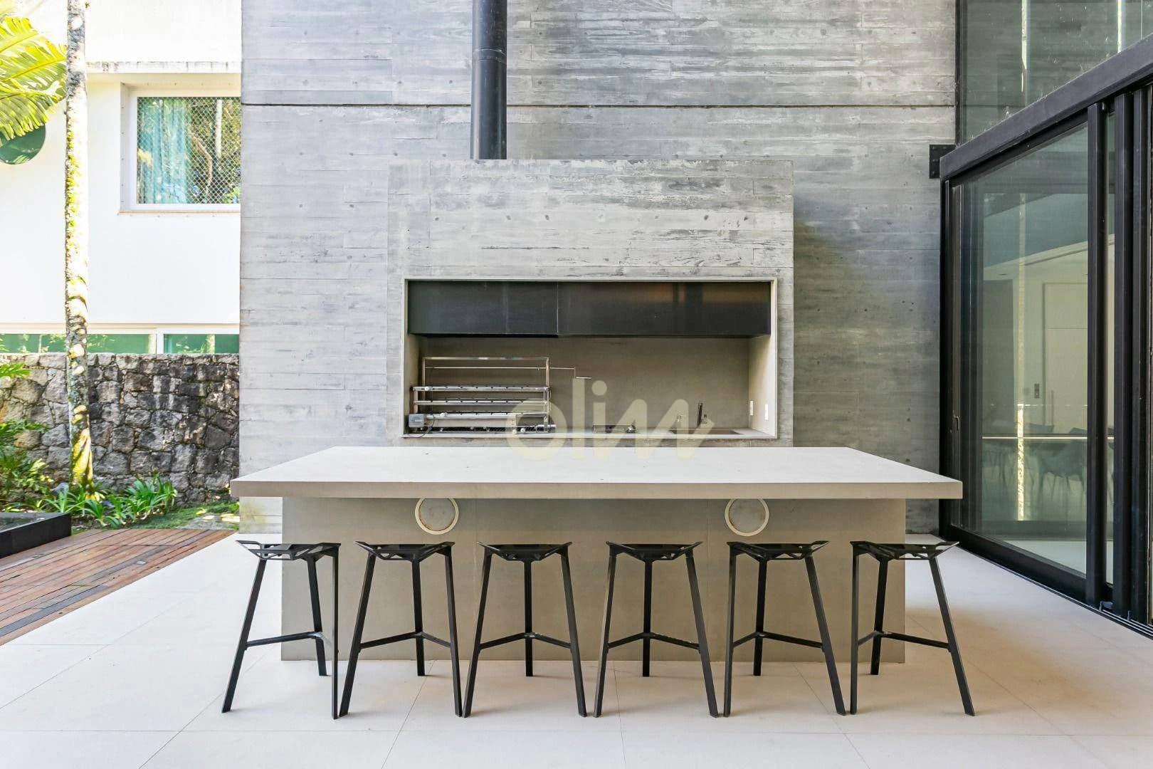 Дом с 5 спальнями, 8 санузлами и 4 парковками, 606 м² — photo 2