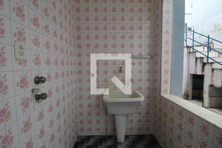 Невыгодированный дом 212 м²: 3 спальни и 1 с ванной — photo 21