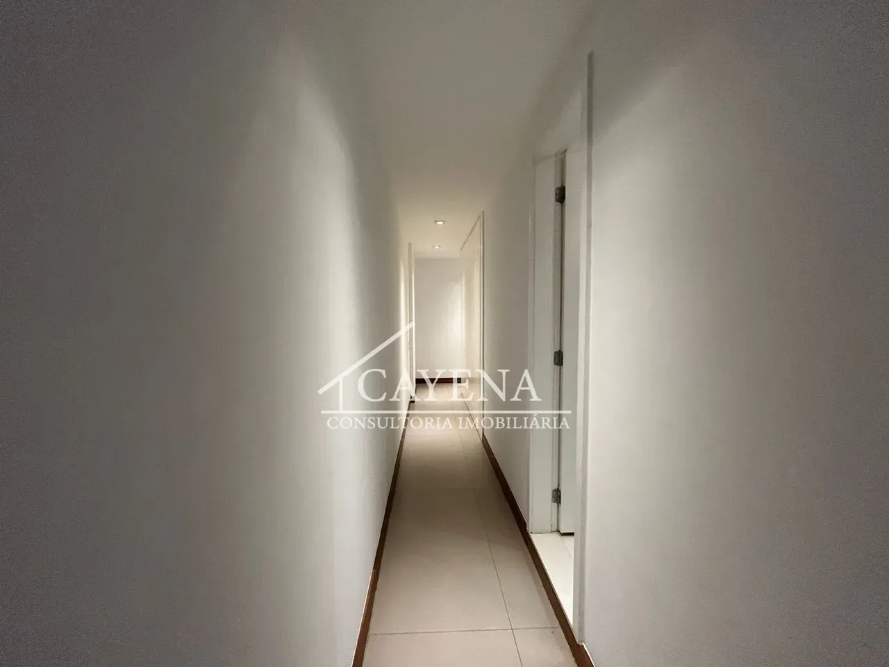 Cobertura mobiliada com 4 suítes e 360 m² — photo 74