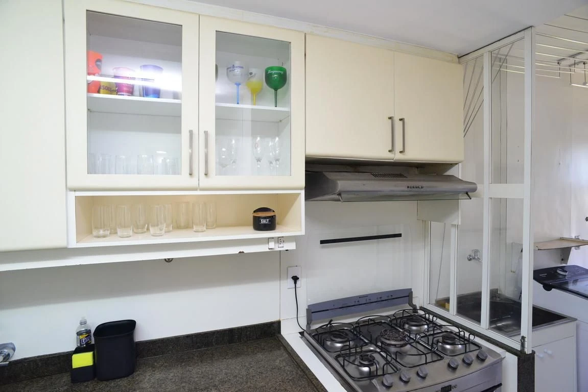 Apartamento mobiliado com 4 quartos e suíte no total — photo 38