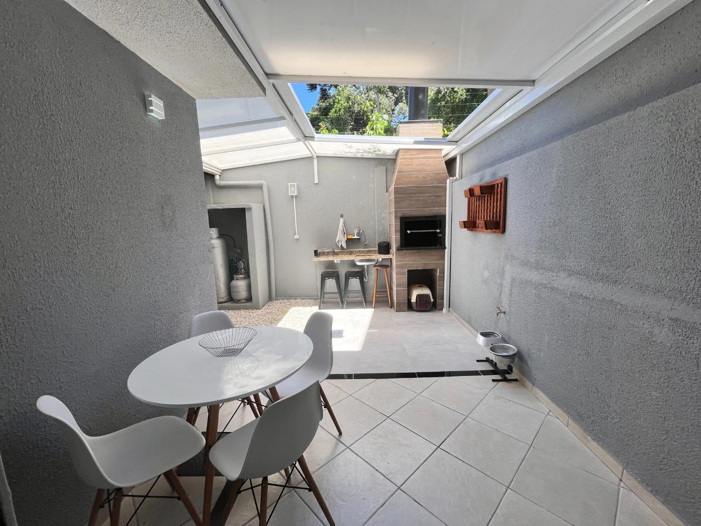 3 quartos e banheira: casa de 180 m² — photo 4