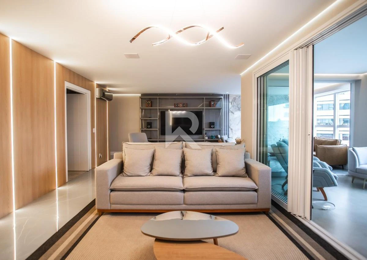 Apartment with 4 bedrooms, 255 m² and 4 parking spots — photo 5