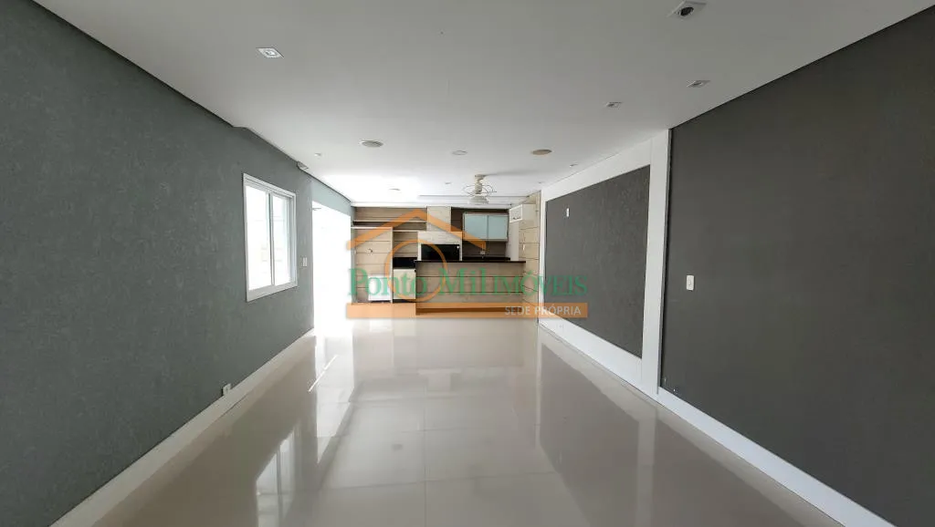 Single-floor house with 3 bedrooms and a closed kitchen — photo 28