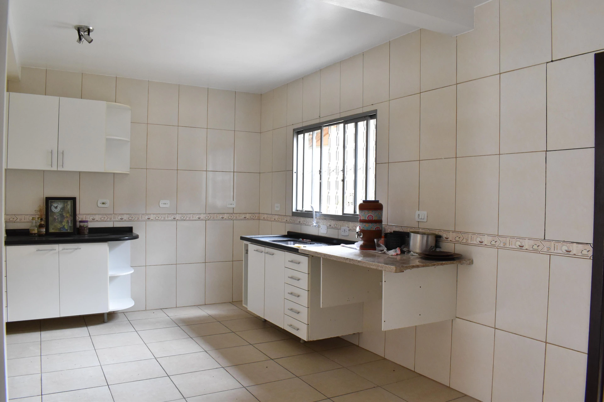 2-bedroom house with a garden in Curitiba — photo 21