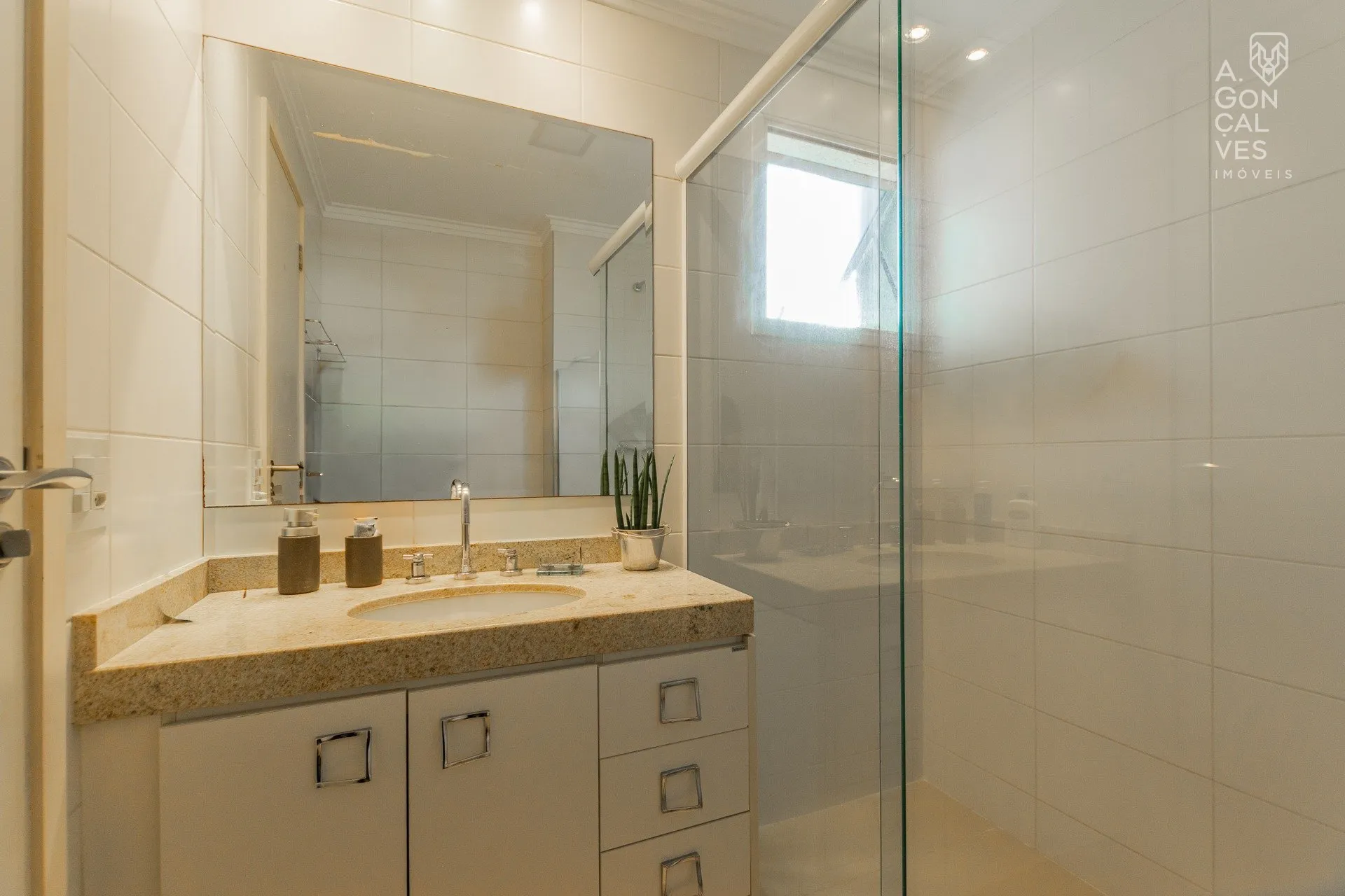 Apartamento de 3 dormitorios y 2 plazas, 233 m² — photo 20