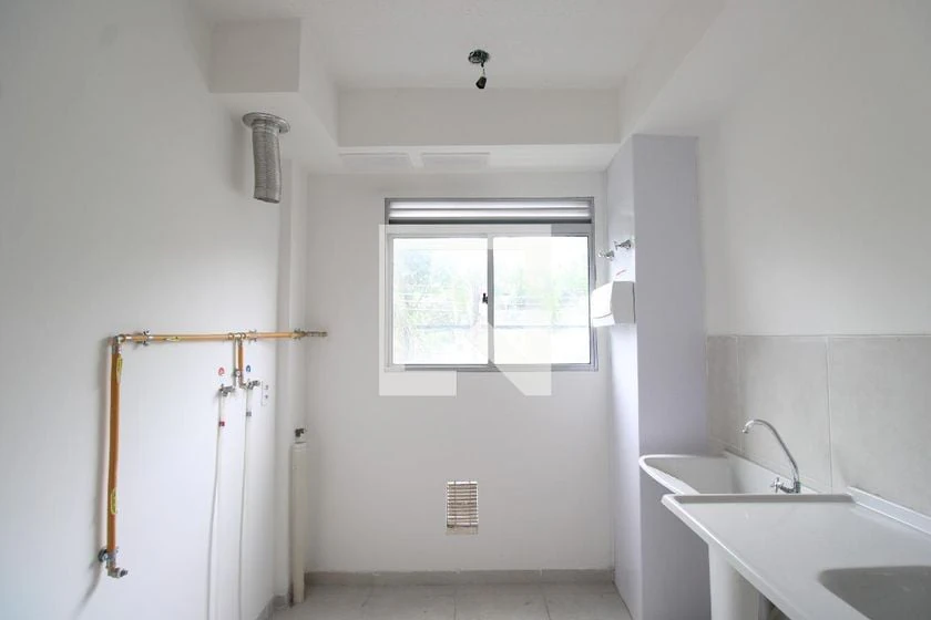 Apartamento de 2 quartos em condomínio com piscina — photo 18