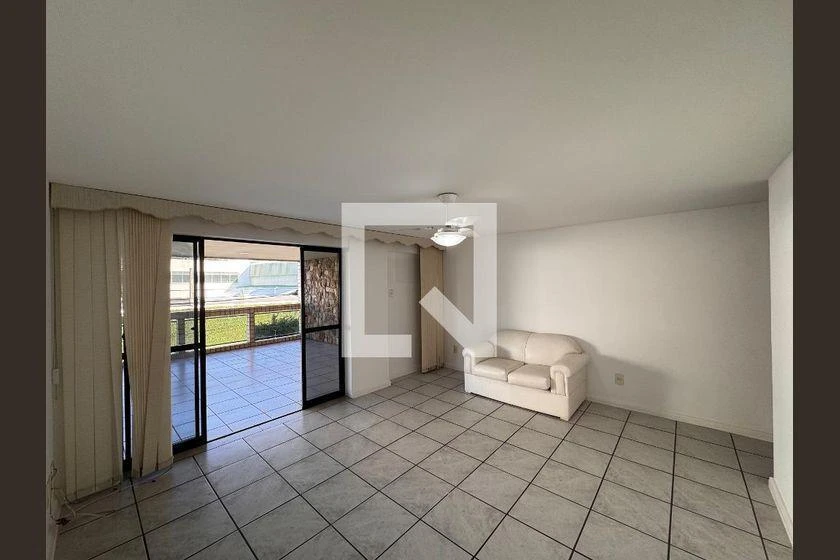 Квартира з вбудованими шафами, 2 кімнати і 130 м² — photo 30