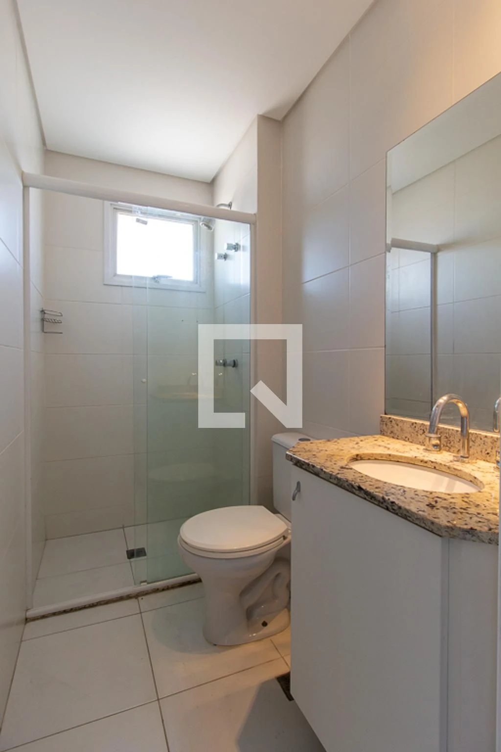2-bedroom apartment with a grill on the balcony in Curitiba — photo 44
