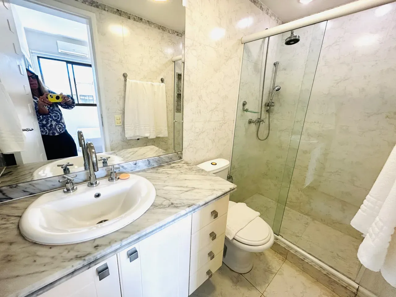 Apartamento mobiliado de 1 quarto com máquina de lavar — photo 11