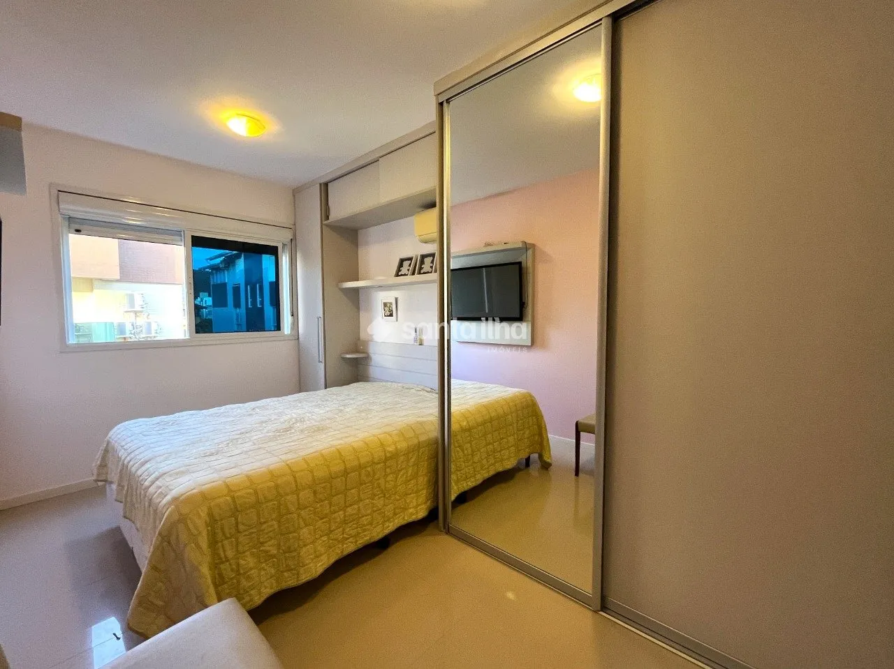 Furnished 2-bedroom apartment with 2 bathrooms — photo 7