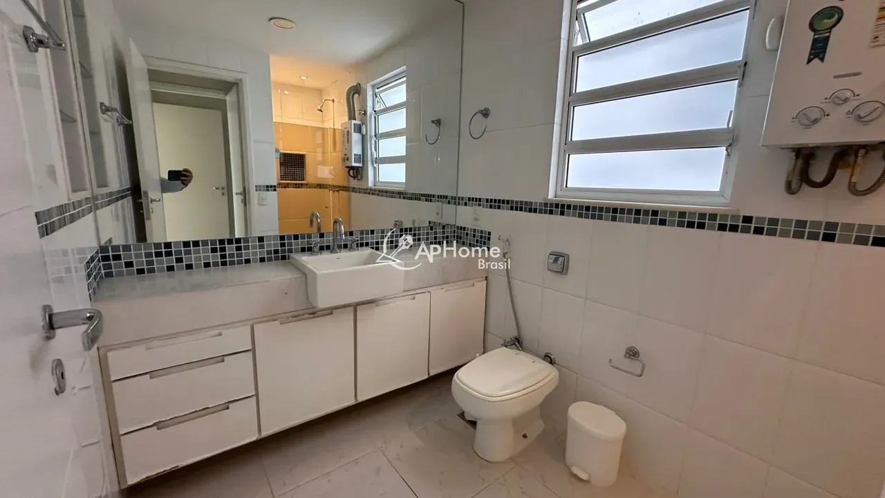 3-bedroom apartment with 4 bathrooms, 150 m² — photo 21