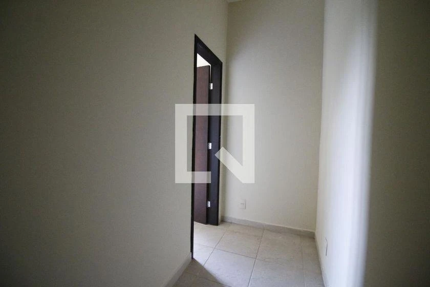 Casa de condomínio com 4 quartos e 371 m² — photo 12
