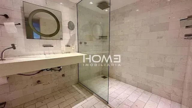 Меблированный дом с 5 спальнями и 700 м² — photo 41