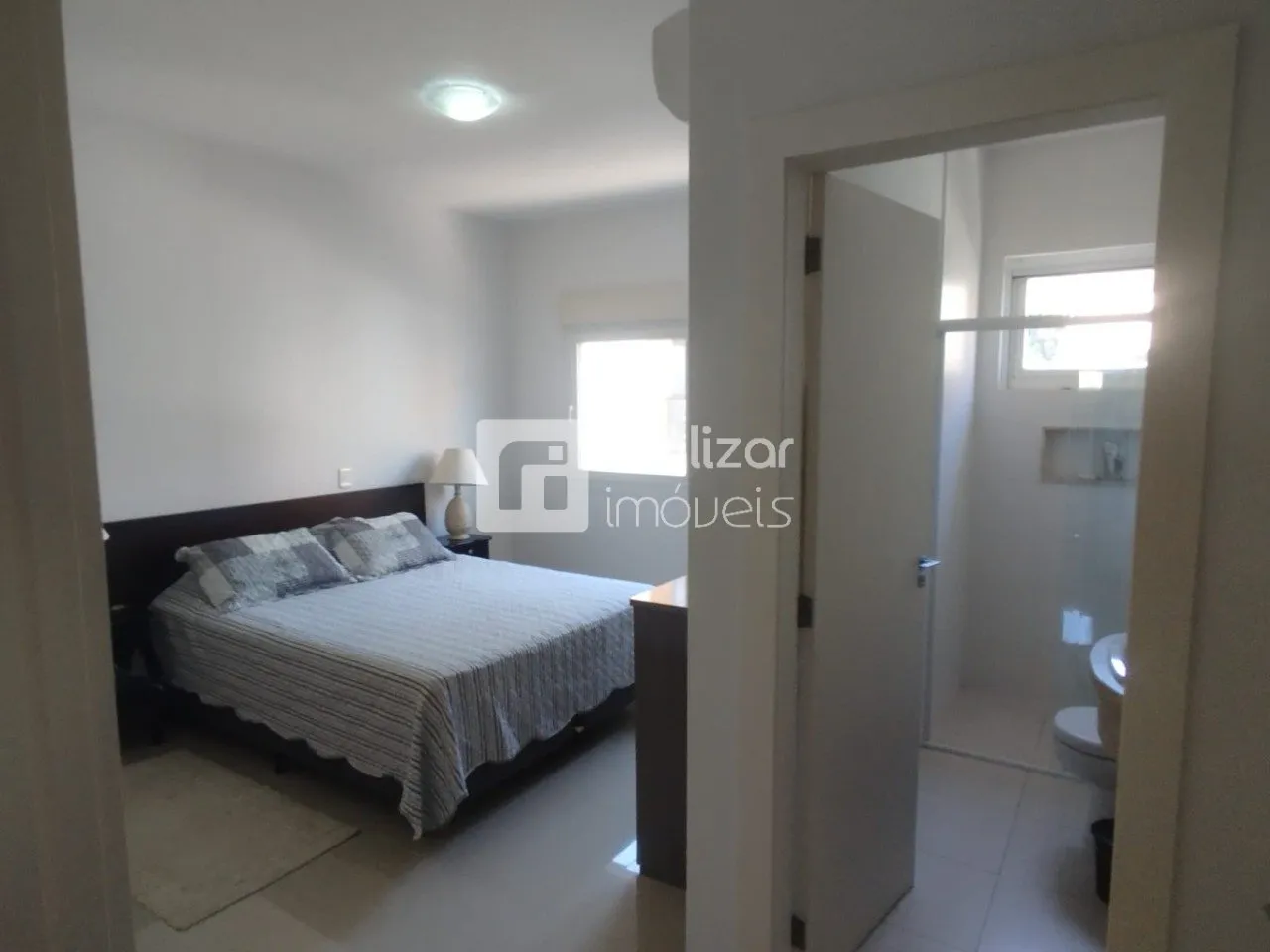 Furnished house with 4 bedrooms and 190 m² plus a garden — photo 39