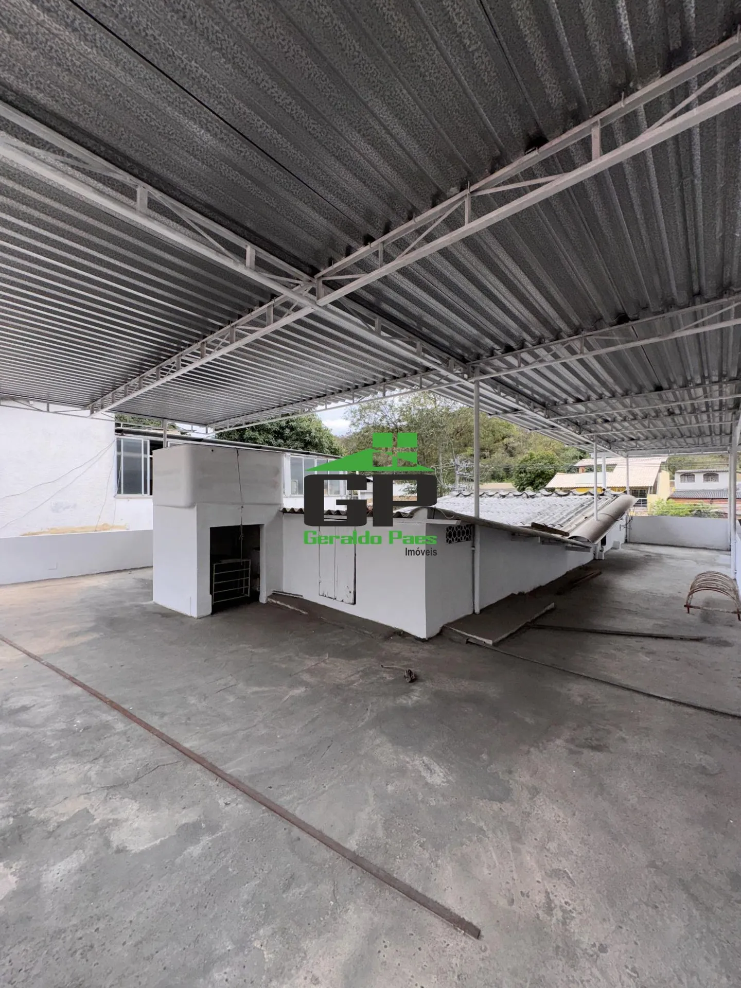 Unfurnished house with 4 bedrooms and a balcony — photo 42
