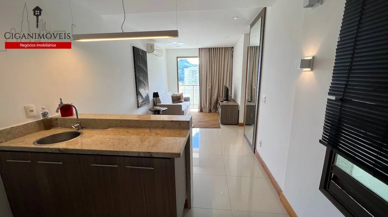 Apartment on the 14th floor with a jacuzzi — photo 23