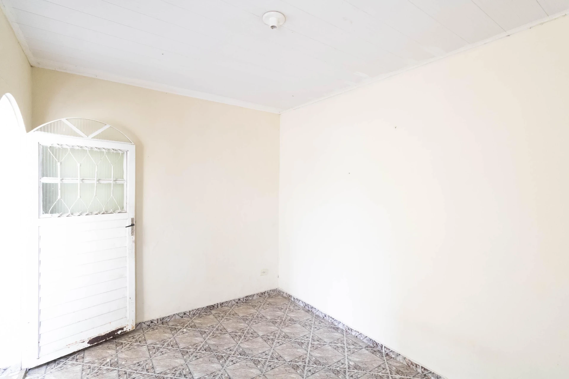 Casa sin amueblar con 1 dormitorio y 1 baño — photo 11