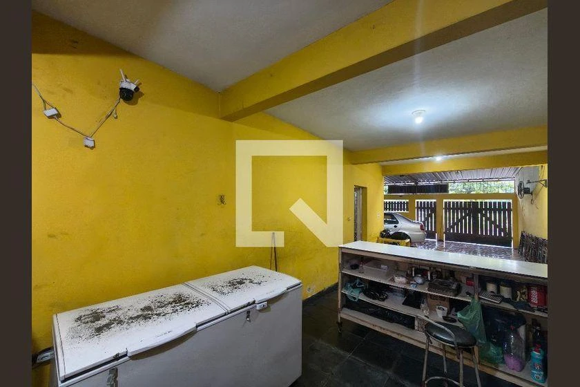 Furnished 240 m² house with 5 bedrooms and 5 bathrooms — photo 24