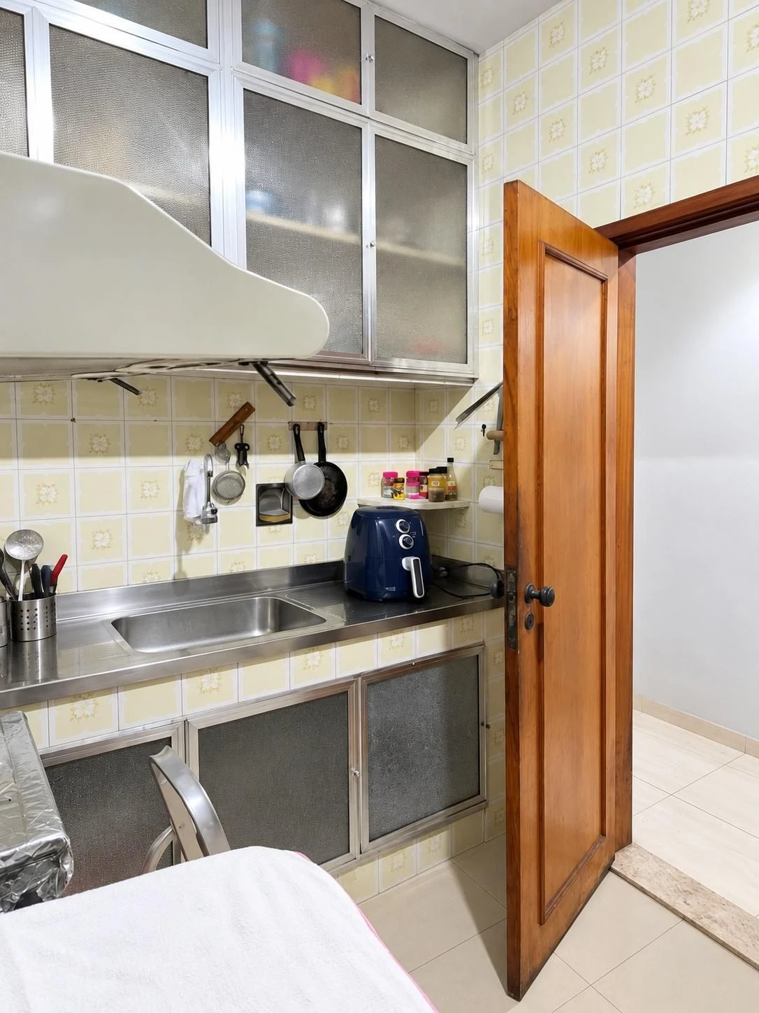 Home office in a 2-bedroom apartment, 63 m² — photo 5
