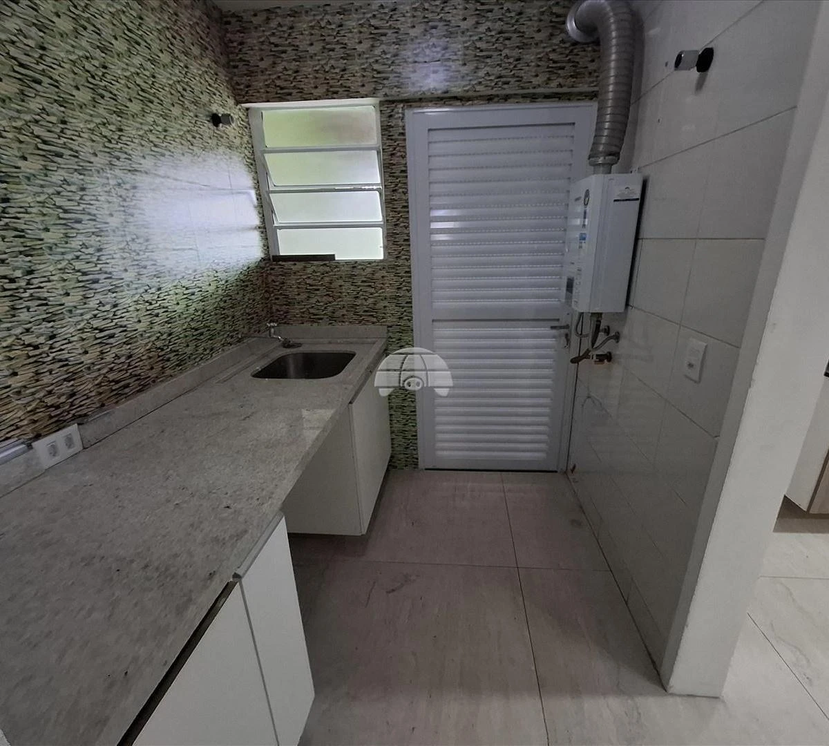 3-bedroom house with a home office in Curitiba — photo 14