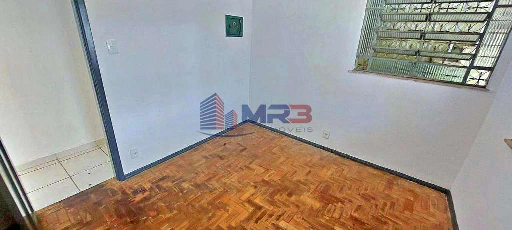 540 m² House with 4 bedrooms and 5 parking spaces — photo 18