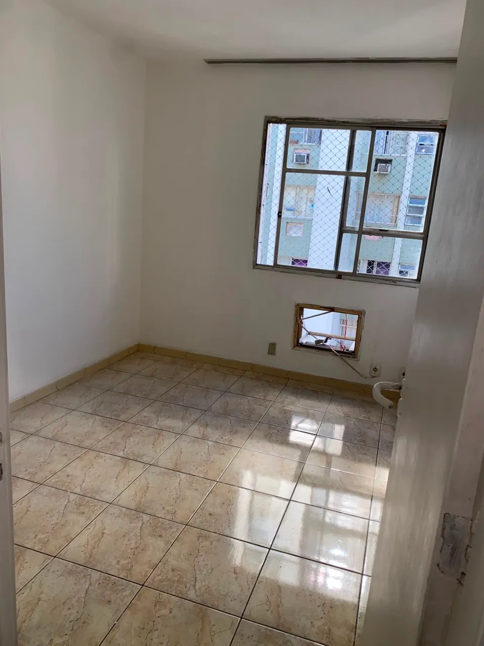 Rental apartment with 2 bedrooms and 1 bathroom, no parking — photo 3