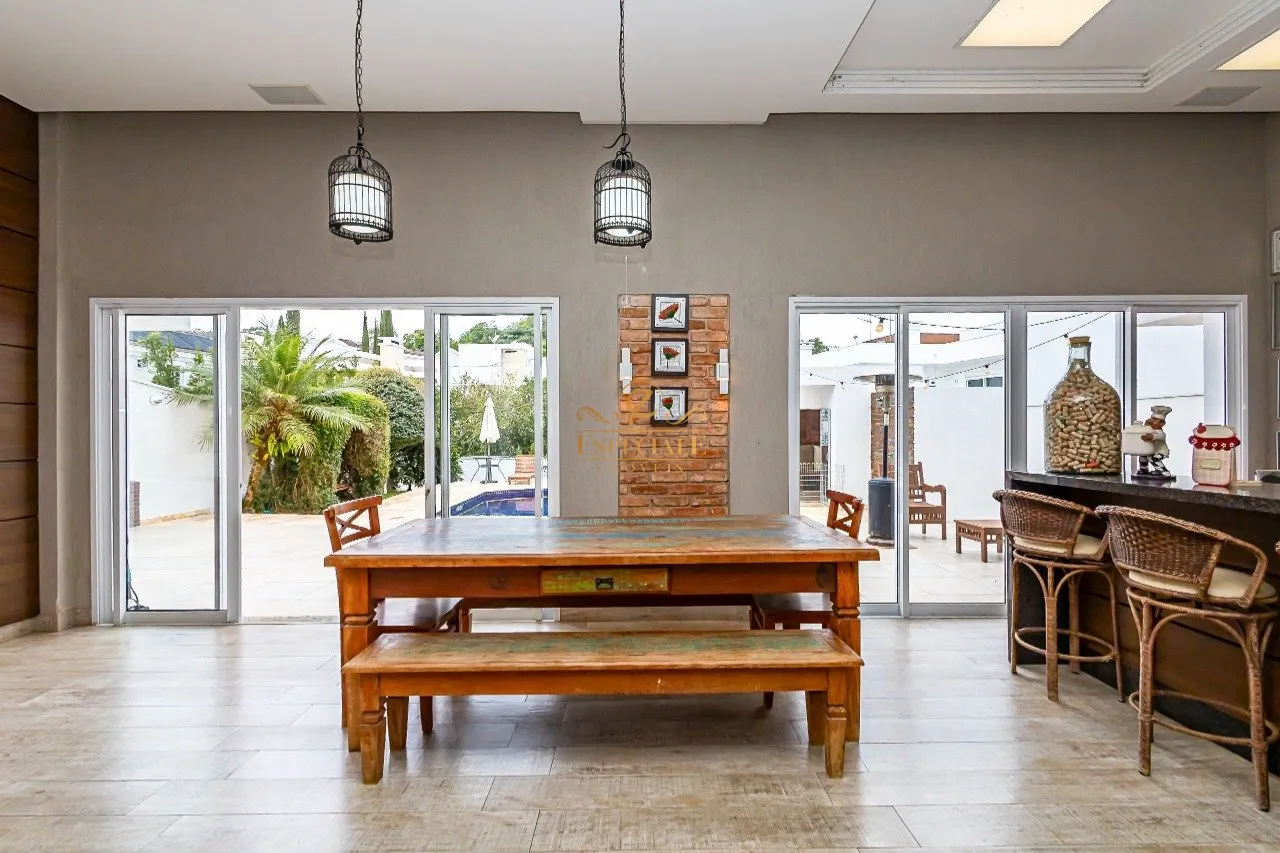 Furnished house with 3 en-suite bedrooms and 631 m² — photo 70
