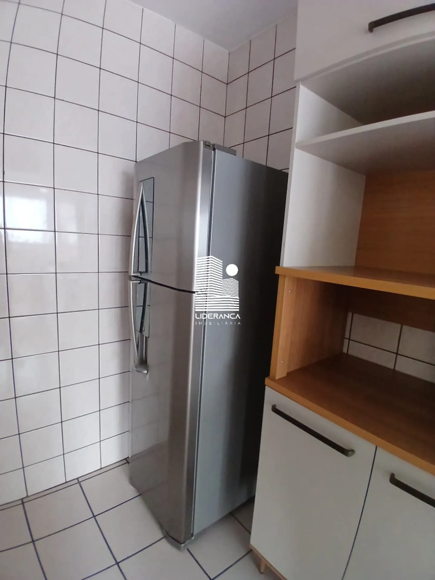 Apartamento mobiliado de 81 m² com 2 dormitórios — photo 2
