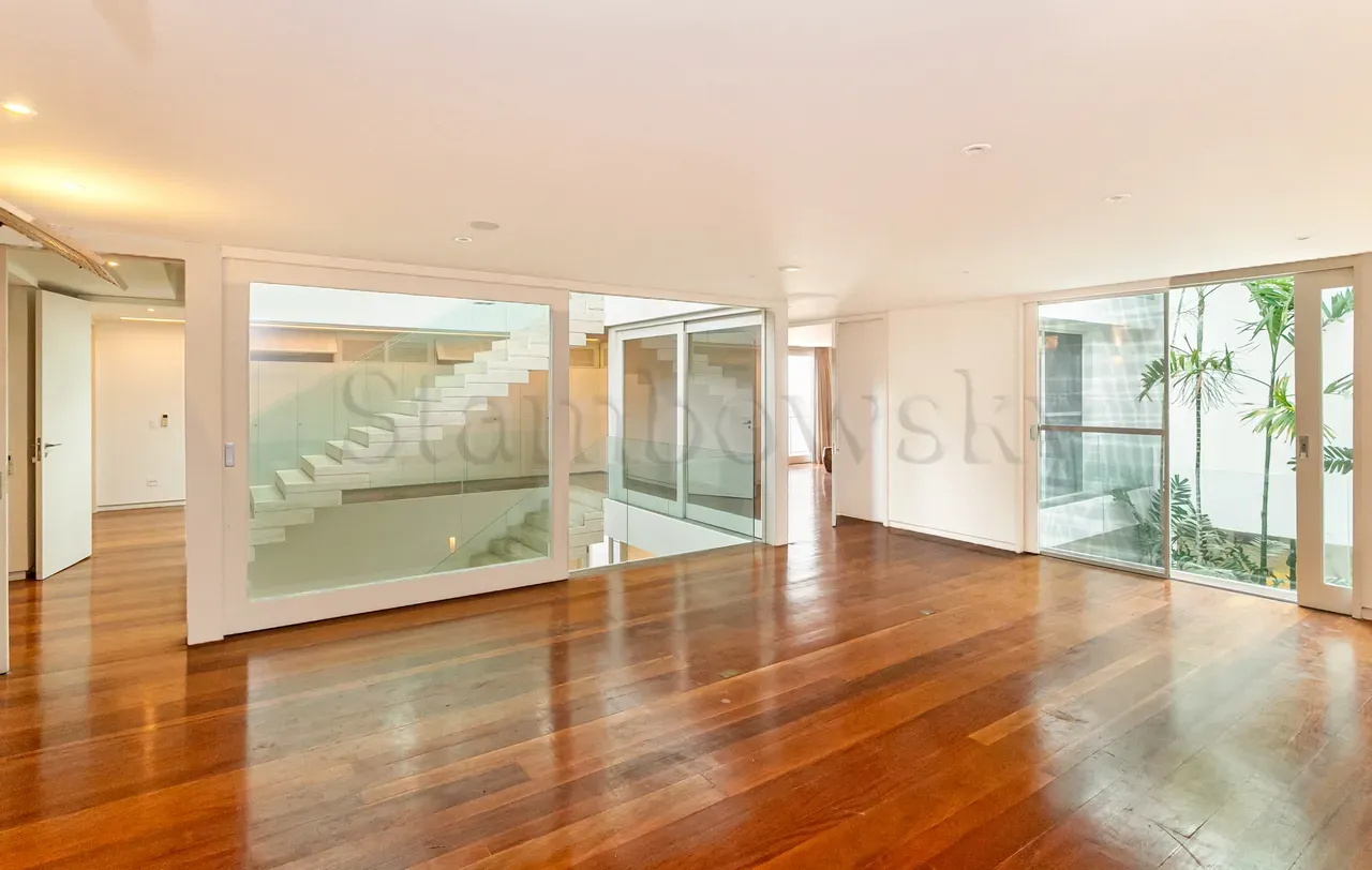 House with 3 bedrooms and a closed-off gas kitchen — photo 15