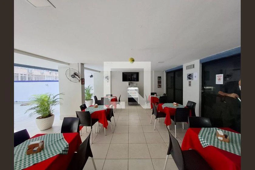 110 m² apartment with built-in wardrobes and a balcony — photo 39