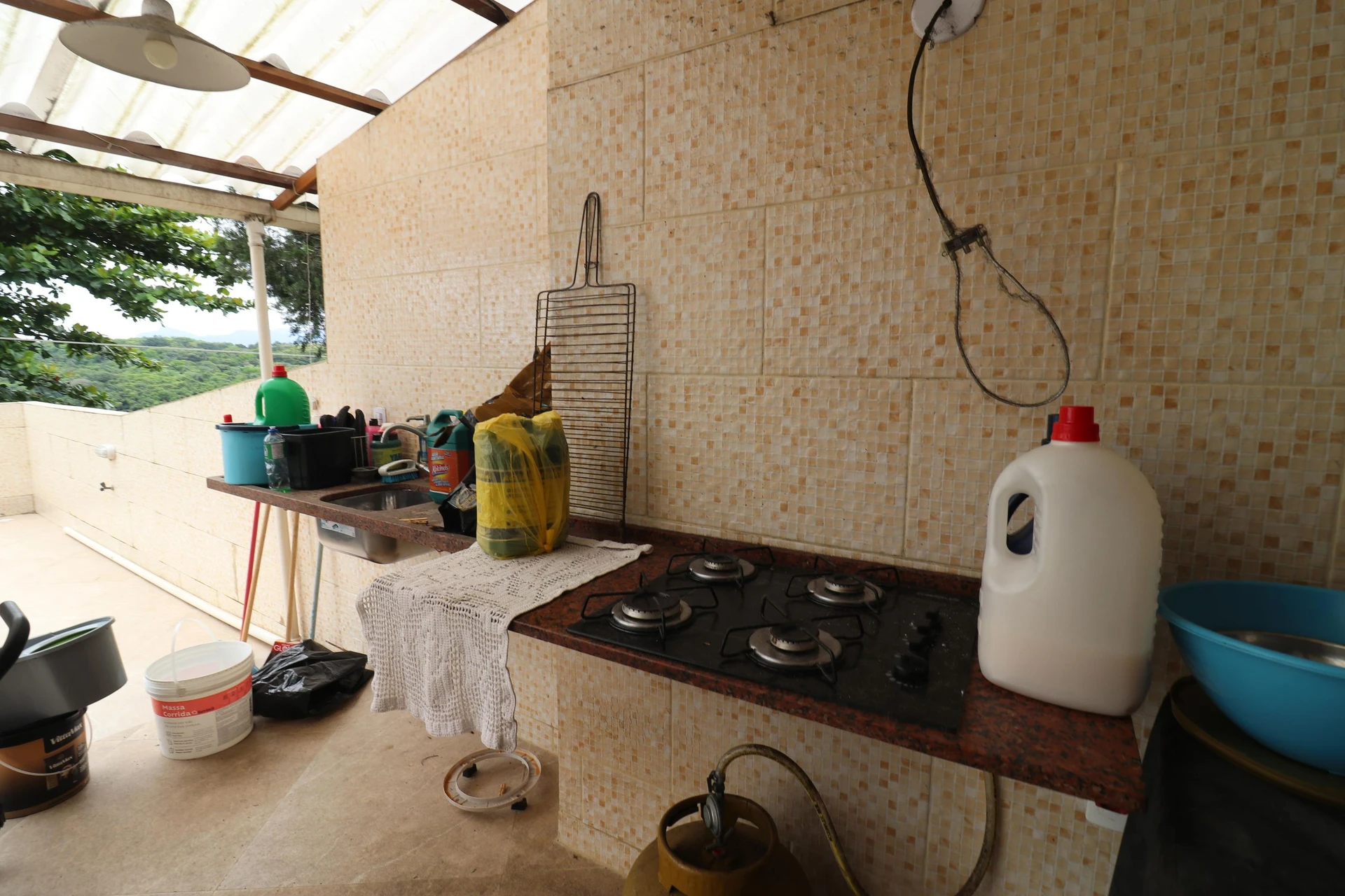 90 m² apartment with a water view and a grill on the balcony — photo 20