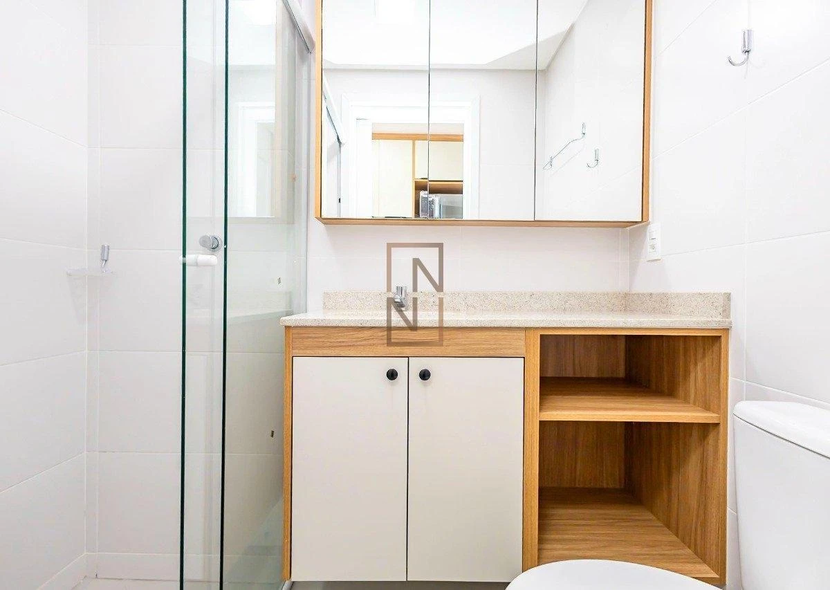 One-bedroom apartment in a building with a coworking space — photo 26