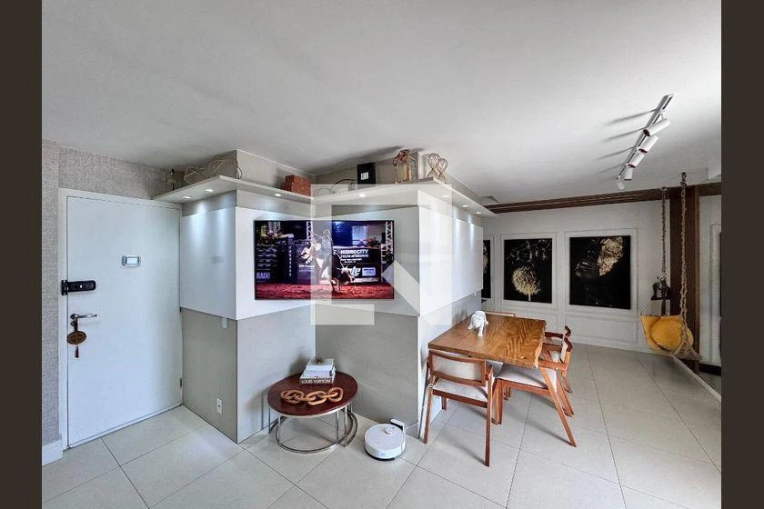 Furnished 3-bedroom apartment with 235 m² and 2 parking — photo 13