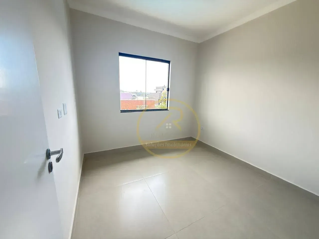 House 100 m² with 3 bedrooms and 2 parking spots — photo 23