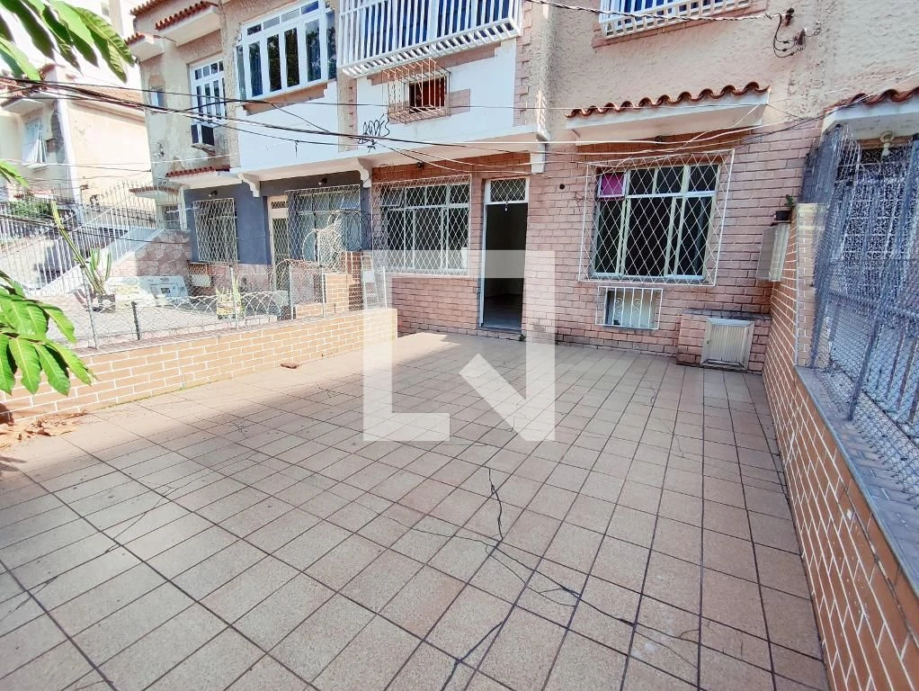Garden in a 3-bedroom house, 150 m² — photo 42