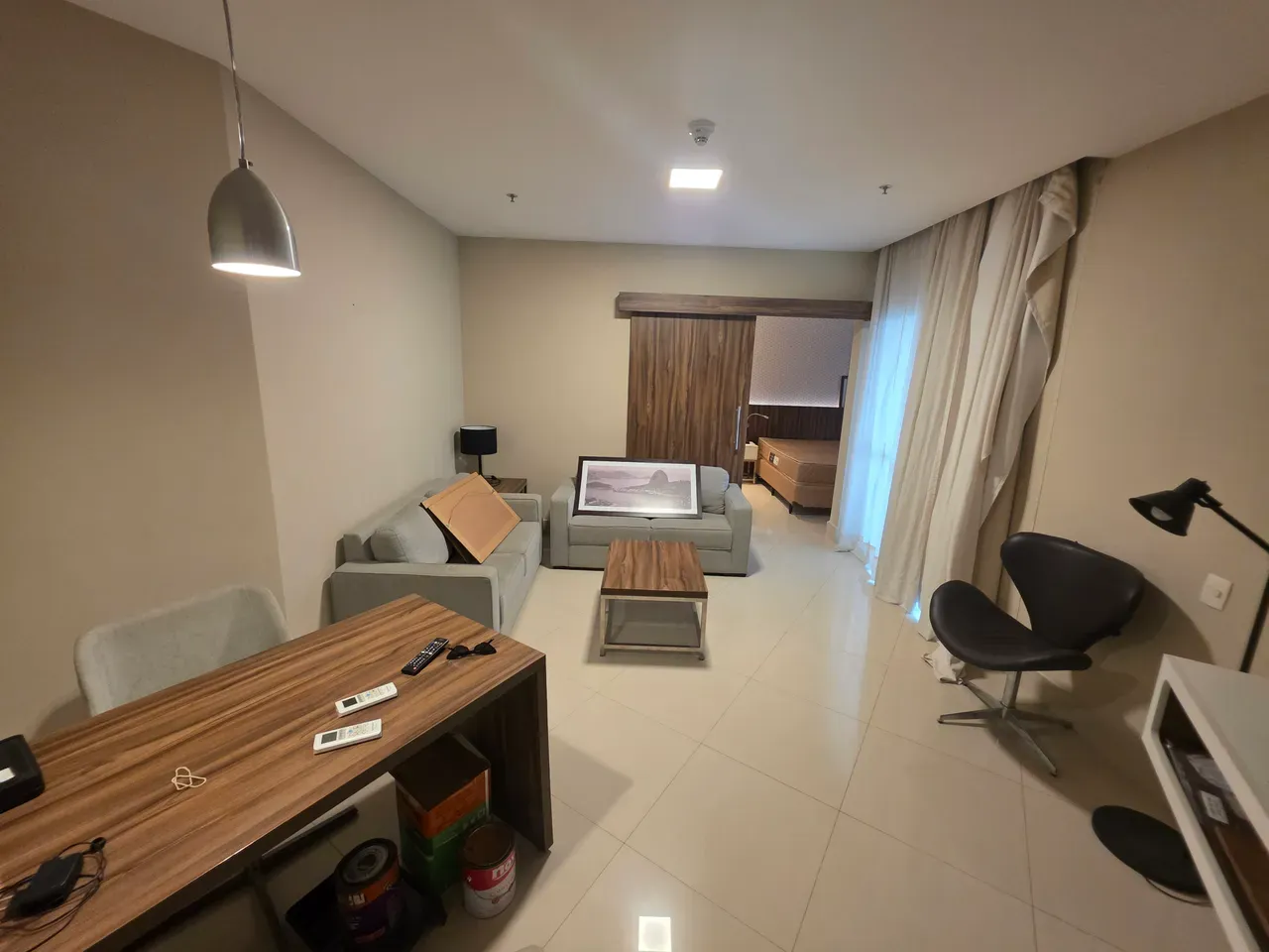 Apartamento amueblado de 1 dormitorio con 76 m² y balcón — photo 2