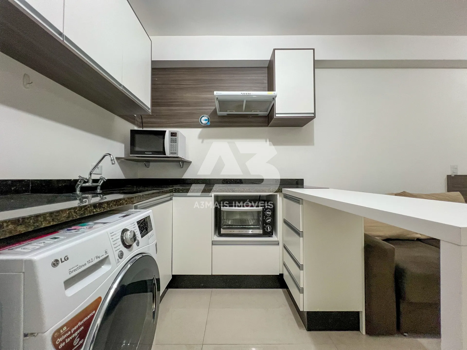 Furnished studio, 30 m², with a washing machine — photo 2