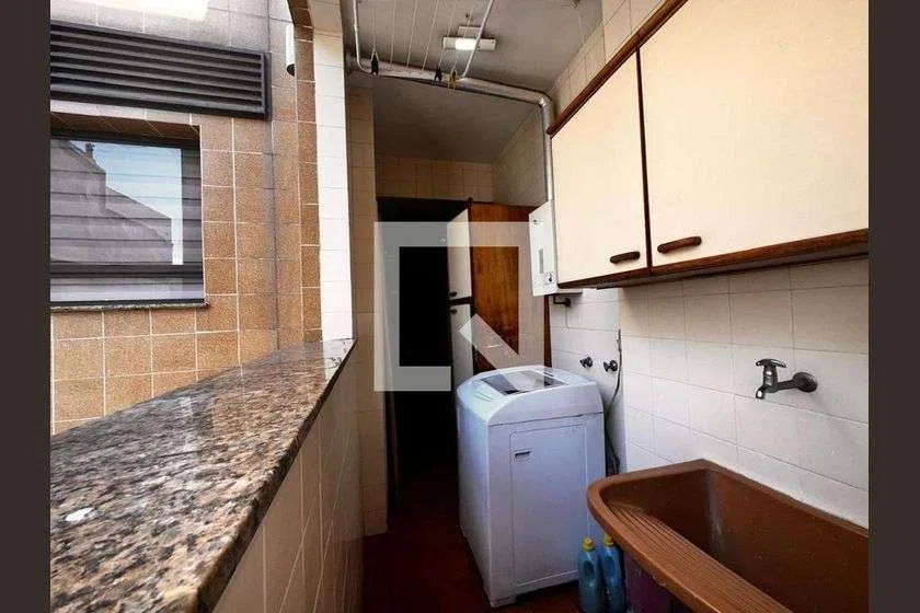 Apartamento amueblado de 100 m² con 2 dormitorios y plaza — photo 12