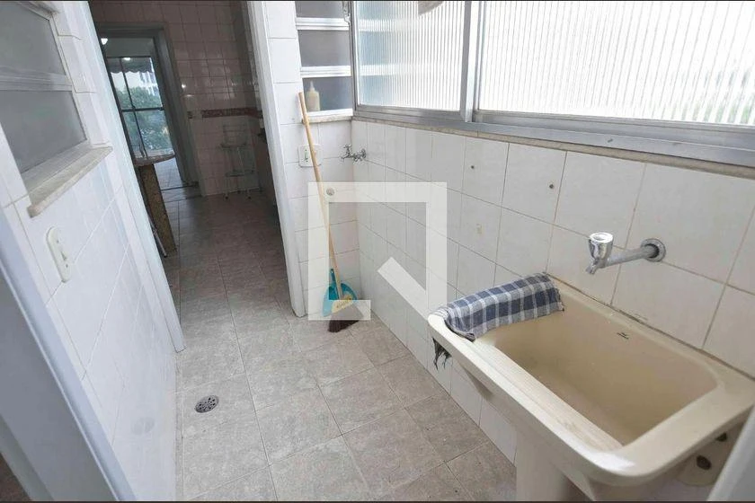 Mountain view in a 3-bedroom apartment, 98 m² — photo 20