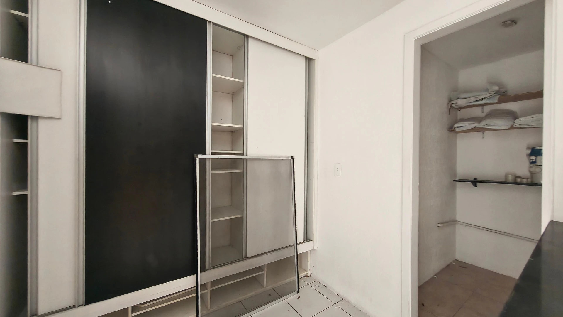 3-bedroom house with a walk-in closet in Rio de Janeiro — photo 22