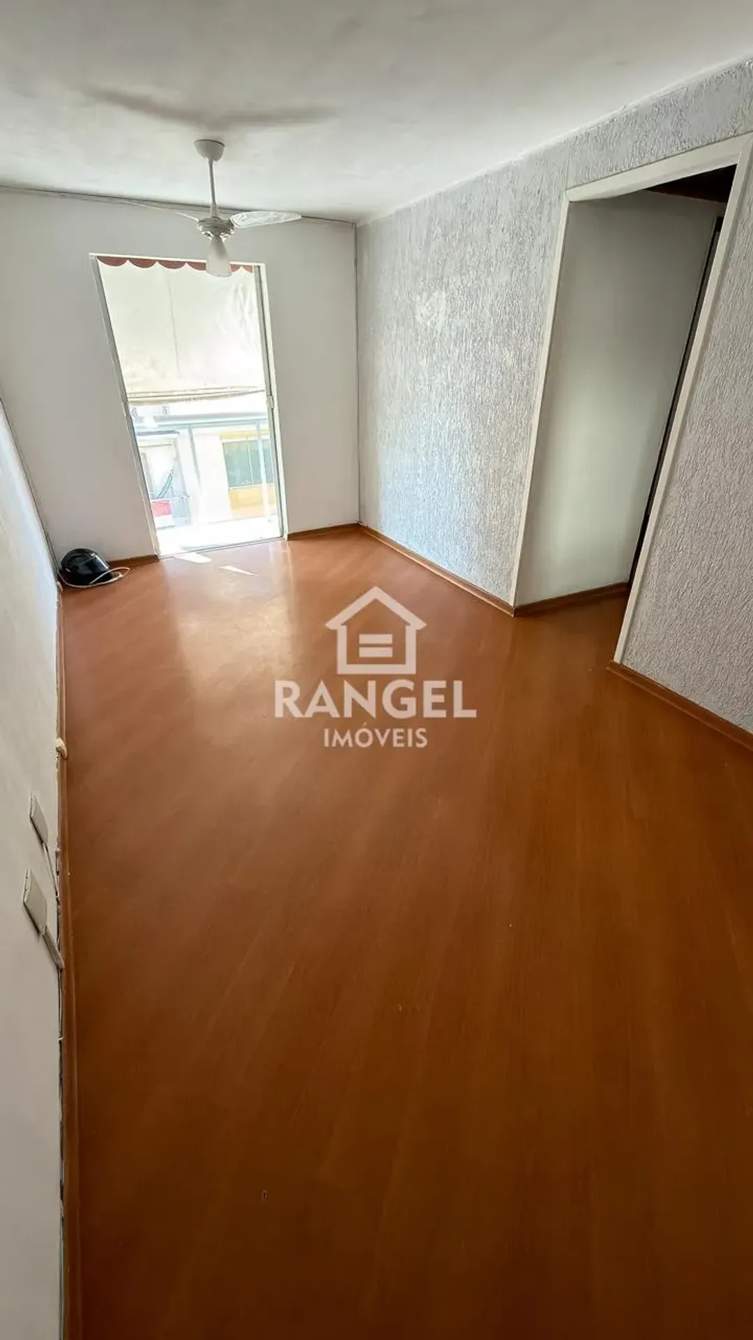 Apartment, 54 m², with wood or laminate floors