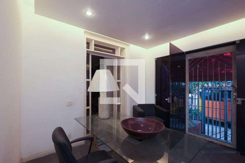 Rental house with 10 bedrooms and a separate kitchen — photo 18
