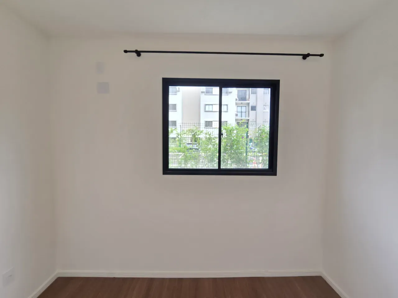 Garden apartment with 2 bedrooms and 1 bathroom — photo 44