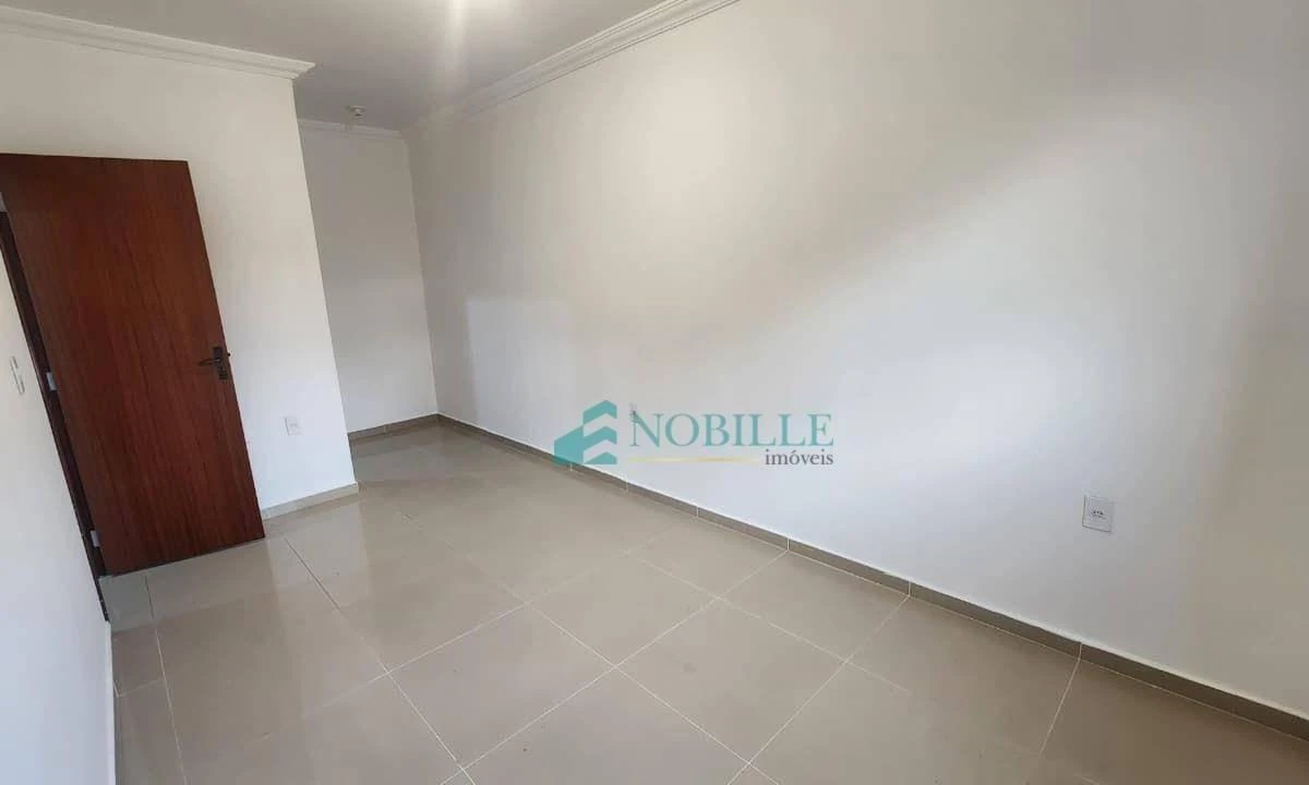 Балкон с грилем и 2 спальни: квартира 65 м² — photo 8